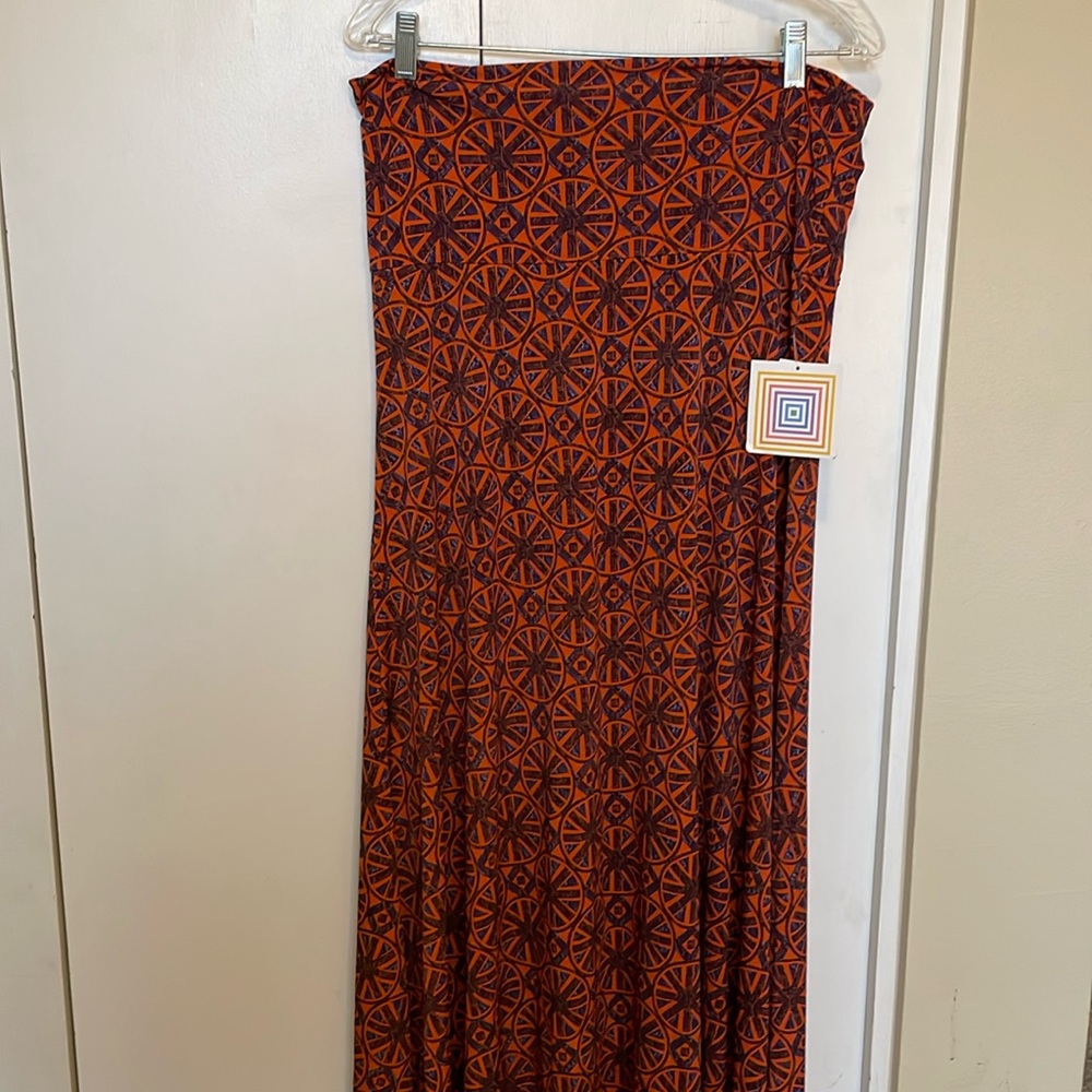NWT LuLaRoe L maxi skirt